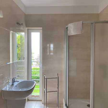 Guest house 